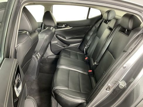 Used 2023 Nissan Maxima SV w/ Floor Mat Group image 20