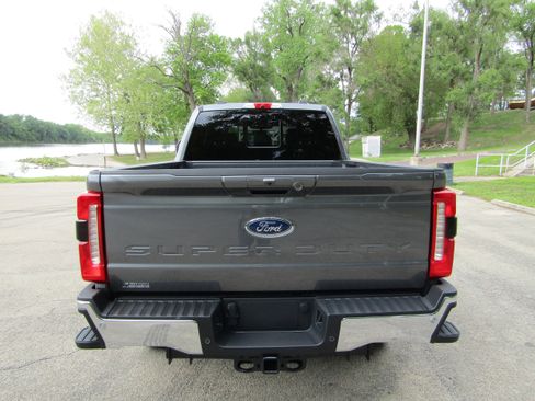 New 2026 Ford F250 Lariat w/ Lariat Premium Package AWD/4WD image 3
