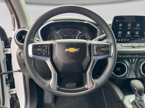 Used 2024 Chevrolet Blazer LT AWD/4WD image 14