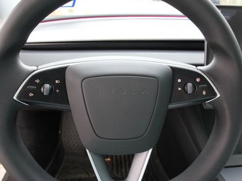 Used 2024 Tesla Model 3 Standard Range image 15