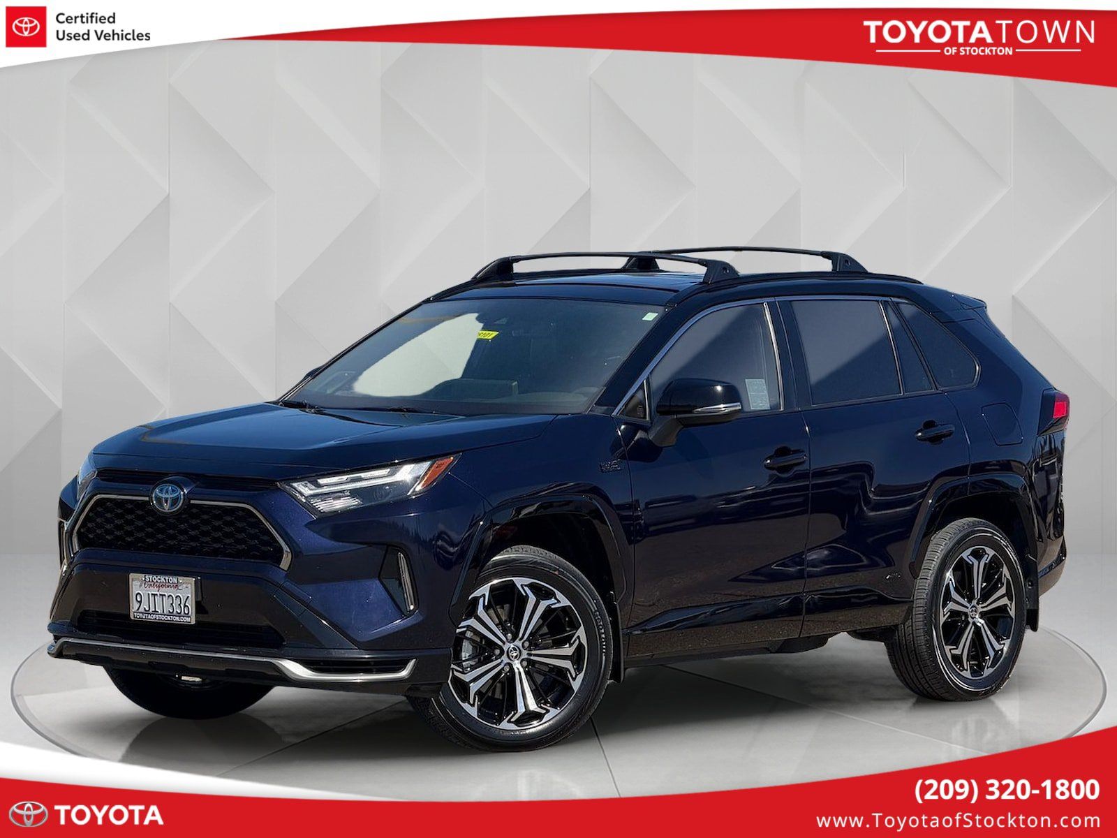 Certified 2023 Toyota RAV4 XSE w/ Weather Package AWD/4WD image 1