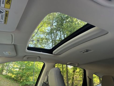 Used 2016 Honda CR-V EX image 17