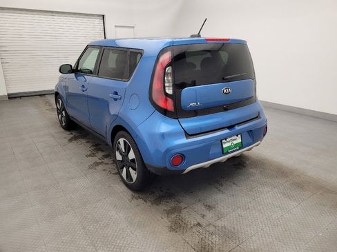 Used 2019 Kia Soul + image 5