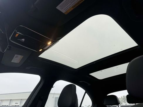 New 2026 Mercedes-Benz C 300 4MATIC Sedan image 22