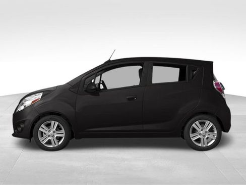 Used 2014 Chevrolet Spark LT FWD image 3