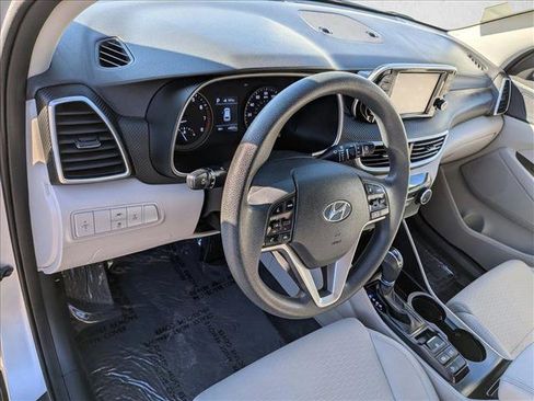 Used 2019 Hyundai Tucson SE image 10