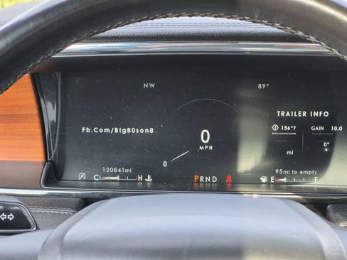 Used 2018 Lincoln Navigator Reserve AWD/4WD image 35