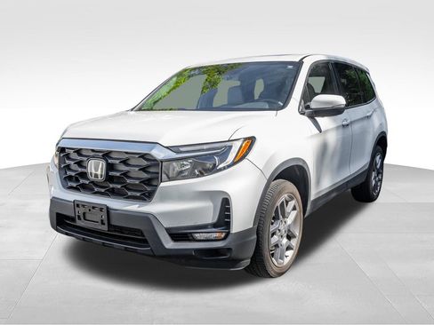 Used 2023 Honda Passport EX-L image 8