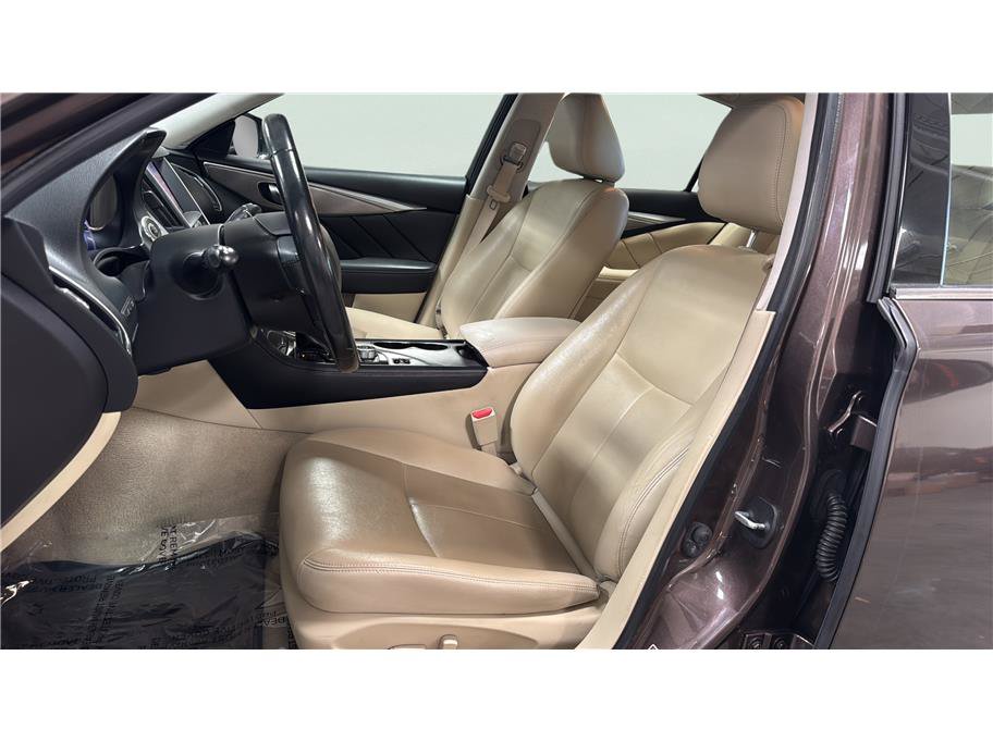 Used 2015 INFINITI Q50 Premium w/ Navigation Package RWD image 17