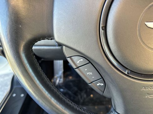 Used 2016 Aston Martin V8 Vantage S image 9