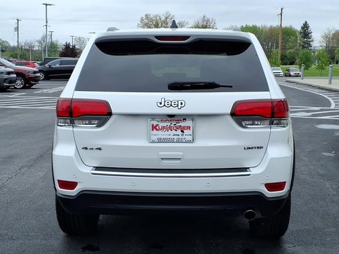 Used 2022 Jeep Grand Cherokee Limited AWD/4WD image 7