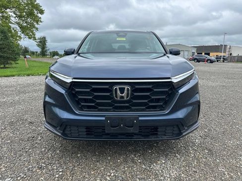 Used 2025 Honda CR-V LX image 2