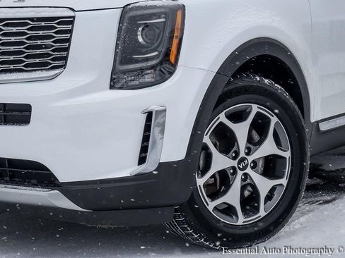 Used 2020 Kia Telluride EX image 4