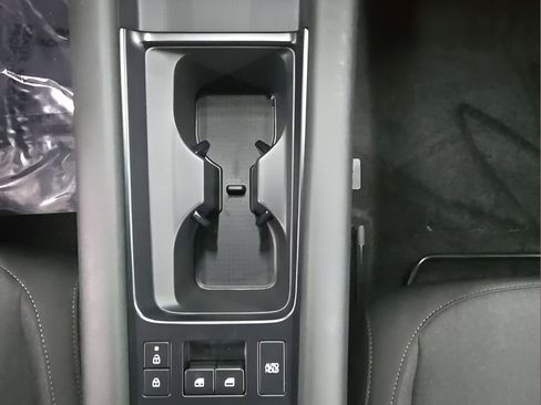 New 2025 Hyundai Ioniq 6 SE image 28