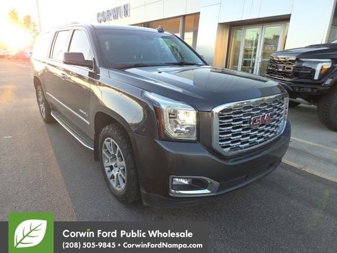 Used 2018 GMC Yukon XL Denali image 5