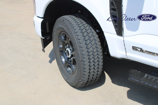 New 2026 Ford F250 XL w/ STX Appearance Package AWD/4WD image 5