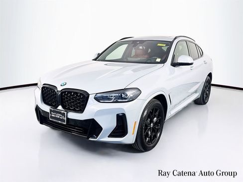 Certified 2023 BMW X4 xDrive30i w/ M Sport Package AWD/4WD image 3