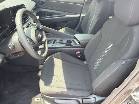 New 2026 Hyundai Elantra Sport FWD image 10