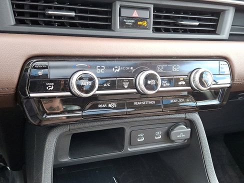 New 2026 Honda Pilot image 12