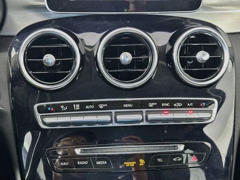 Used 2015 Mercedes-Benz C 300 4MATIC Sedan image 22