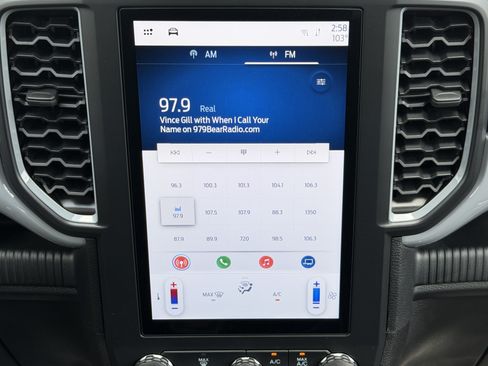Used 2024 Ford Ranger XL RWD image 24