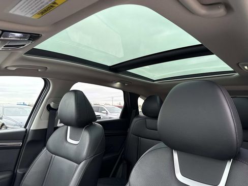 Used 2024 Hyundai Tucson Limited AWD/4WD image 4