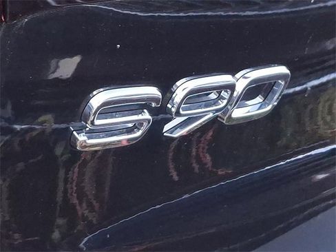 New 2025 Volvo S90 B6 Plus image 7