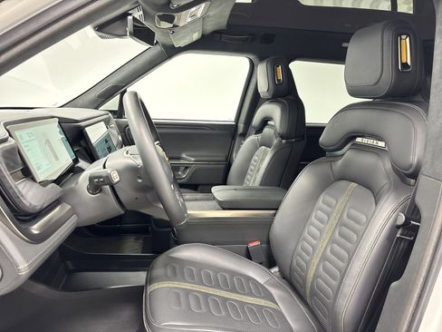 Used 2024 Rivian R1S Adventure image 20