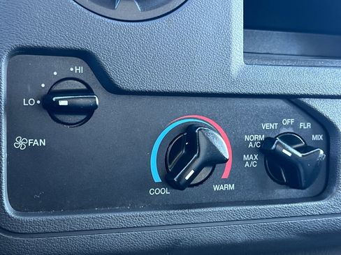 Used 2023 Ford E-350 and Econoline 350 Super Duty w/ Driver's Safety Package image 20