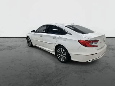 Used 2019 Honda Accord Touring image 9