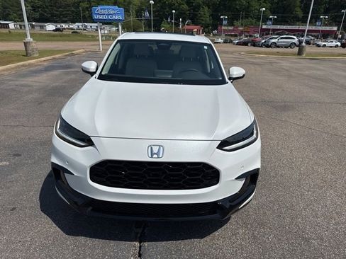 New 2026 Honda HR-V EX-L image 2