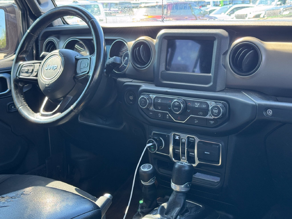Used 2018 Jeep Wrangler Unlimited Sport S AWD/4WD image 19