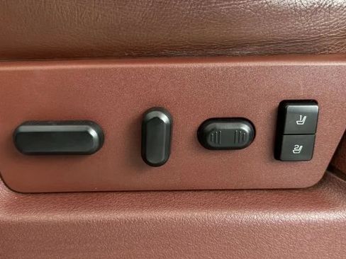 Used 2013 Ford F150 King Ranch w/ King Ranch Luxury Pkg AWD/4WD image 44