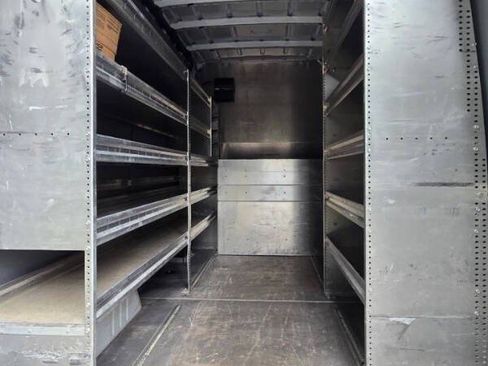 Used 2019 Mercedes-Benz Sprinter 144 image 18