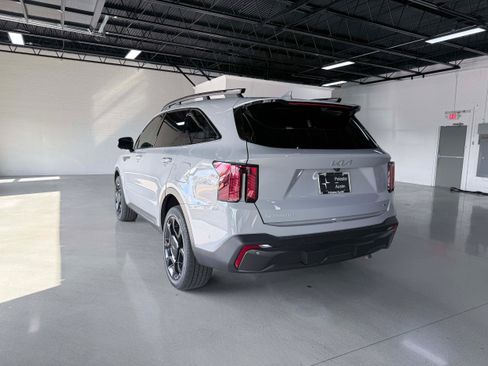 Used 2024 Kia Sorento SX Prestige AWD/4WD image 4