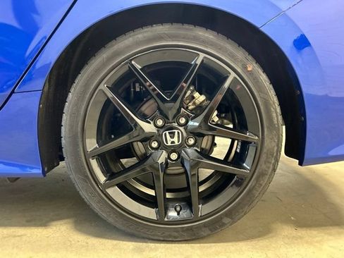Certified 2024 Honda Civic Sport image 12