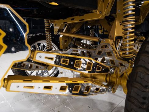 Used 2025 Ford F550 4x4 Crew Cab Super Duty image 30