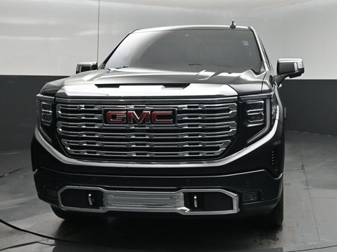 Used 2023 GMC Sierra 1500 Denali w/ Denali Reserve Package AWD/4WD image 6