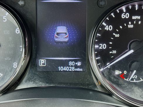 Used 2017 Nissan Rogue Sport SV image 8