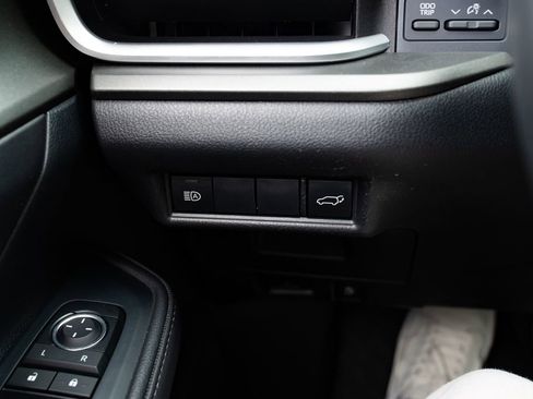 Used 2024 Toyota Grand Highlander AWD Hybrid image 13