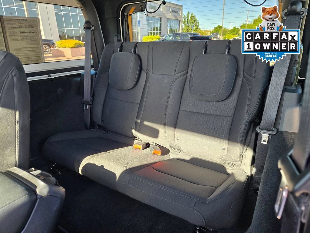 Used 2023 Jeep Wrangler Sport AWD/4WD image 11