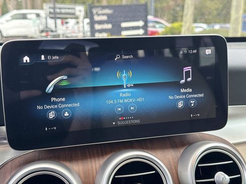 Used 2020 Mercedes-Benz GLC 300 4MATIC image 28