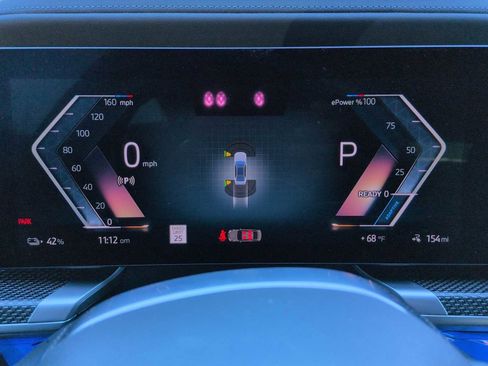 Certified 2023 BMW i7 xDrive60 w/ Executive Package 2 image 35