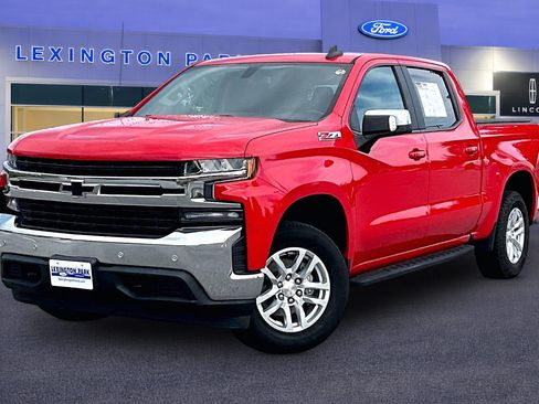 Used 2020 Chevrolet Silverado 1500 LT w/ All-Star Edition AWD/4WD image 3