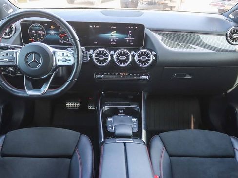 Used 2021 Mercedes-Benz GLA 250 4MATIC image 18