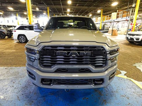 New 2026 RAM 2500 Big Horn AWD/4WD image 3