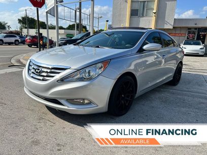 Used 2011 Hyundai Sonata SE w/ Navigation & Sunroof Pkg 4