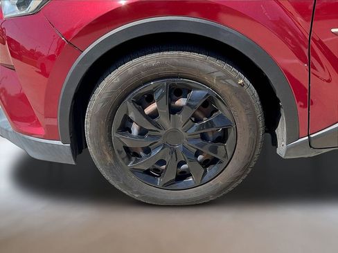 Used 2018 Toyota C-HR XLE FWD image 33