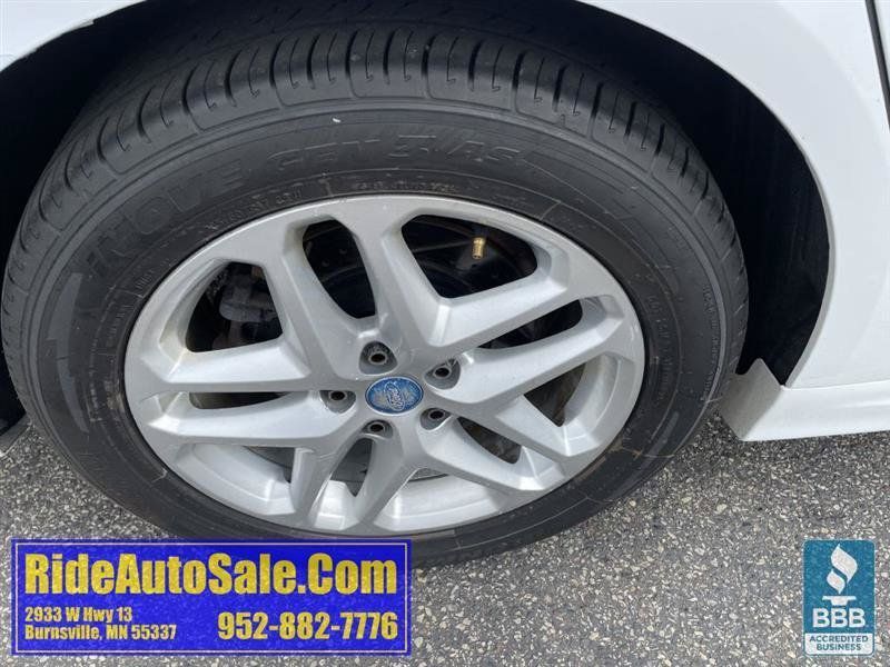 Used 2013 Ford Fusion SE FWD image 29