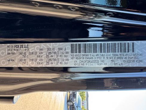 Used 2019 Jeep Wrangler Unlimited Rubicon w/ Dual Top Group AWD/4WD image 7
